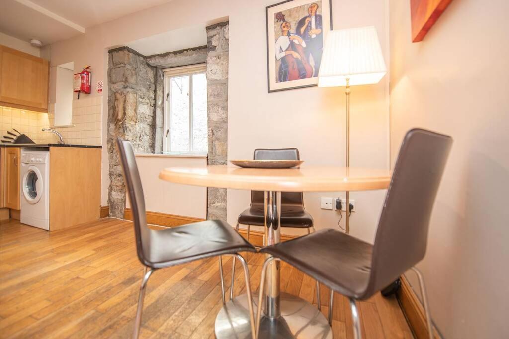 Latin Quarter Luxury Appartement Galway Buitenkant foto