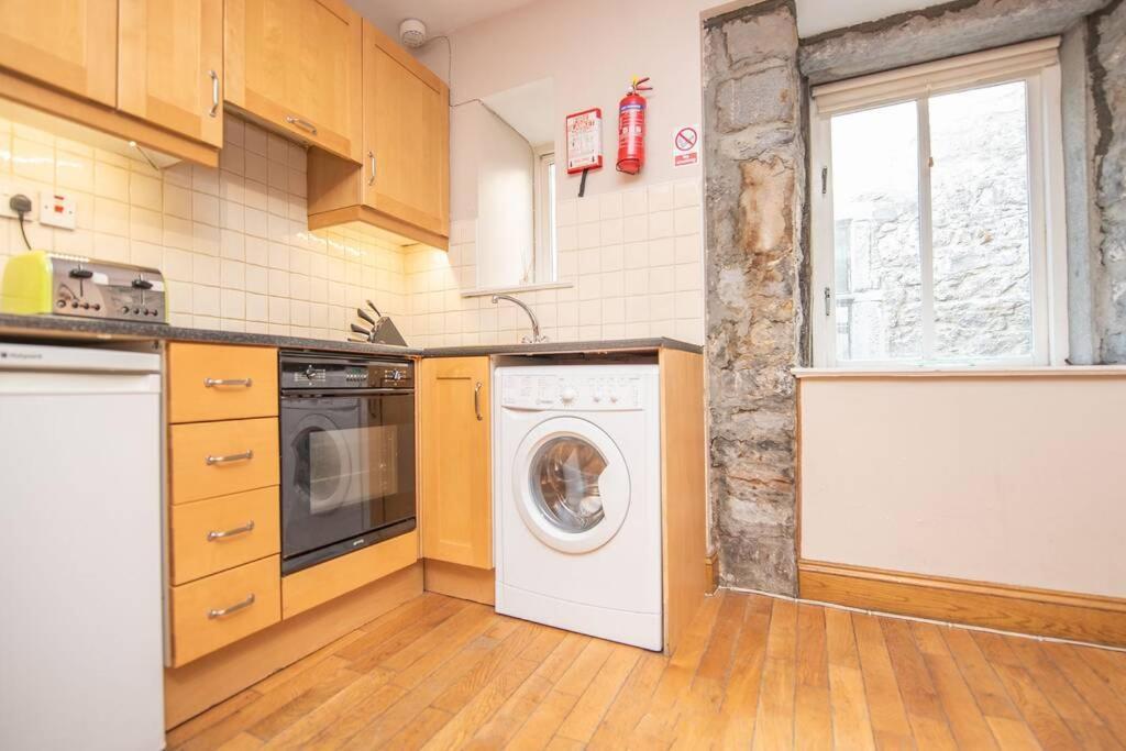 Latin Quarter Luxury Appartement Galway Buitenkant foto
