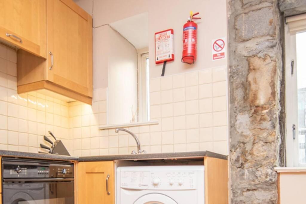 Latin Quarter Luxury Appartement Galway Buitenkant foto