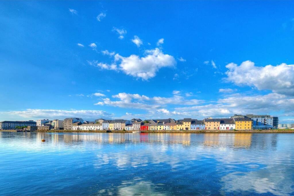 Latin Quarter Luxury Appartement Galway Buitenkant foto